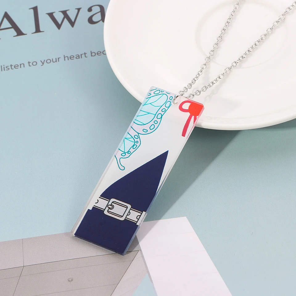 Anime Demon Slayer Collier En Alliage Motif De Lune Personnages De Dessins Pendentif Pendentif Kamado Nezuko Accessoires De Personnage D'anime Pour Hommes Femmes Enfants Fans De Manga