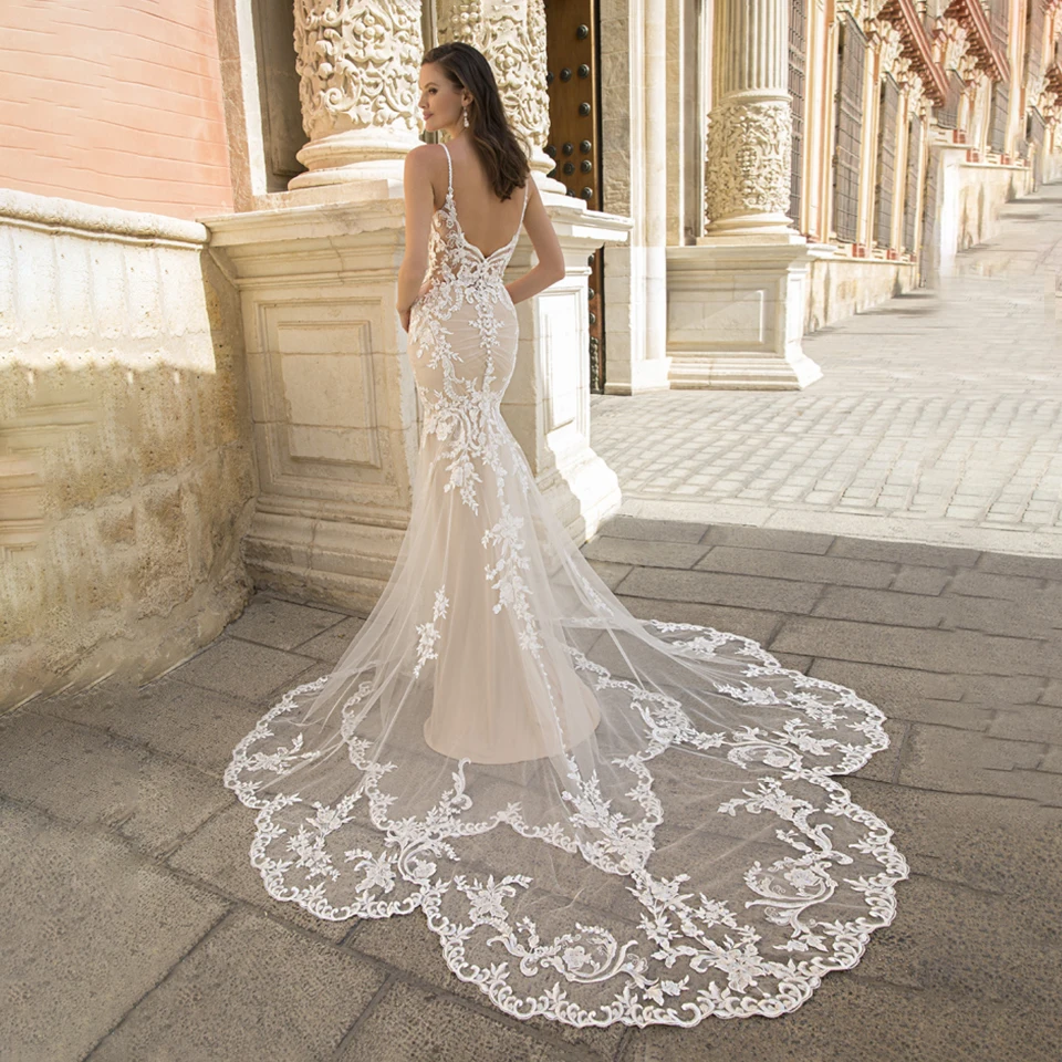 Splendido abito da sposa a sirena per la sposa tulle applicazioni di pizzo scollo a V senza spalline corte dei treni abiti da sposa abiti da sposa - immagine 2