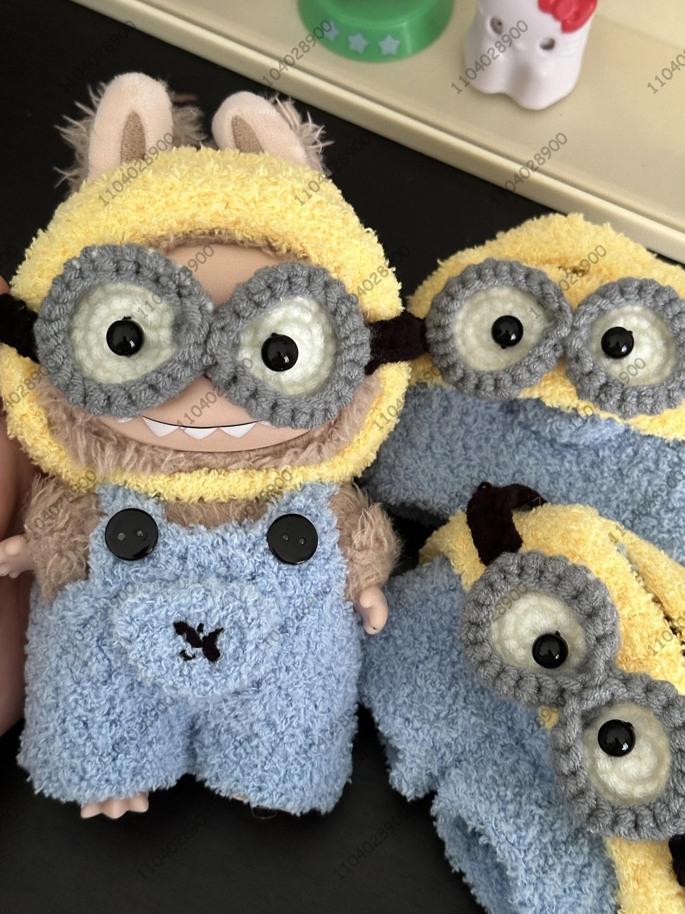 Labubu The Monsters Despicable Me Minion Costume Knitted Clothes Vinyl Doll 1:1 Replica Action Figure Bag Charm Pendant Gift