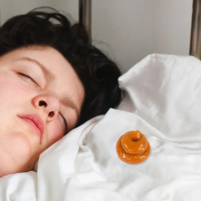 närbild av realistisk skämtartikel