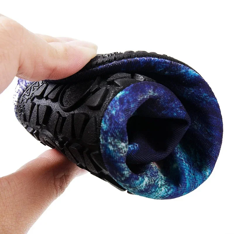 Water Shoes Lightweight Summer Women Male Swimming Beach Barefoot Quick-Drying Fishing Big Size 48-49