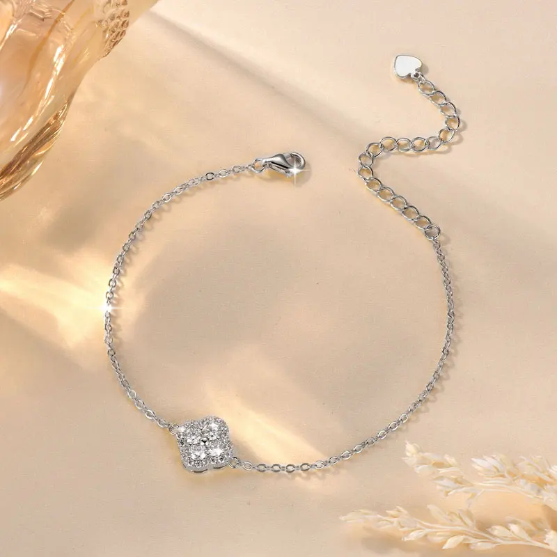 OXTAO Lucky Moissanite Blumenarmband D VVS1 Lab Imitation Diamond Four-Leaf Flower Chain Armband Damenschmuck 14KGold gefüllt – Detail 5