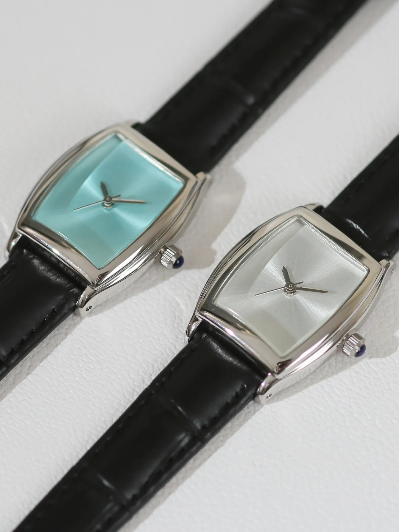 Orologio Al Quarzo Da Donna Rettangolo Tonneau Dial Case Simple Minimalist Watches Ladies Niche Luxury Orologio Da Polso Fashion Reloj Blue Clock