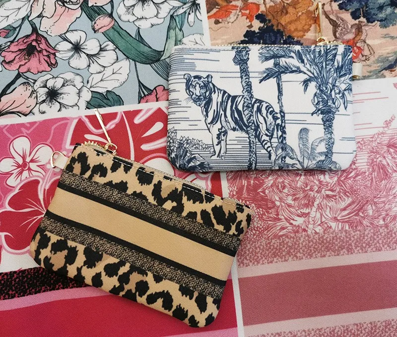Coin Purse Women Wallet Card Wallet Personalized Customized Letters Clutch Bag Mini Shopping Traveling Portable Zip Pocket