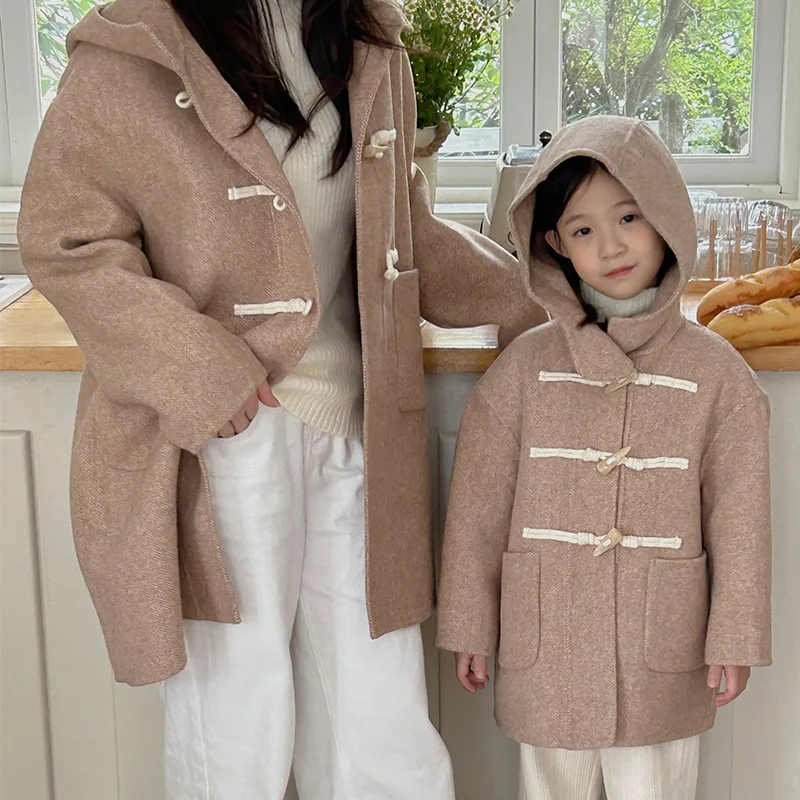 

Кашемировое пальто средней длины для девочек, Осень-зима 2023