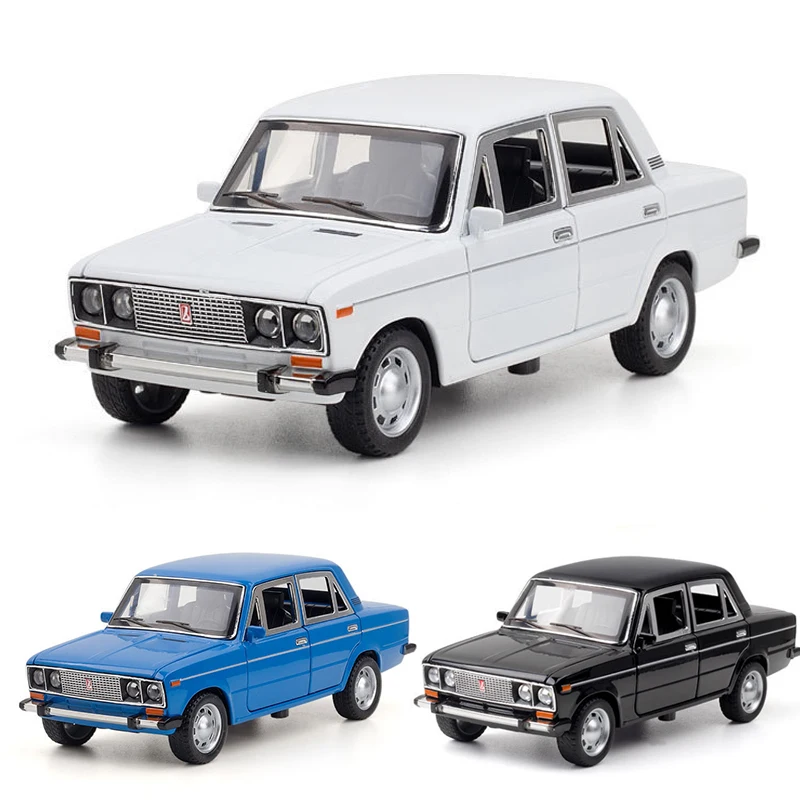 

1:24 Scale 2016 LADA Alloy Diecast Car Model Light & Sound Car Toys Birthday Gift Kids Toys Car Collection For Boy V166