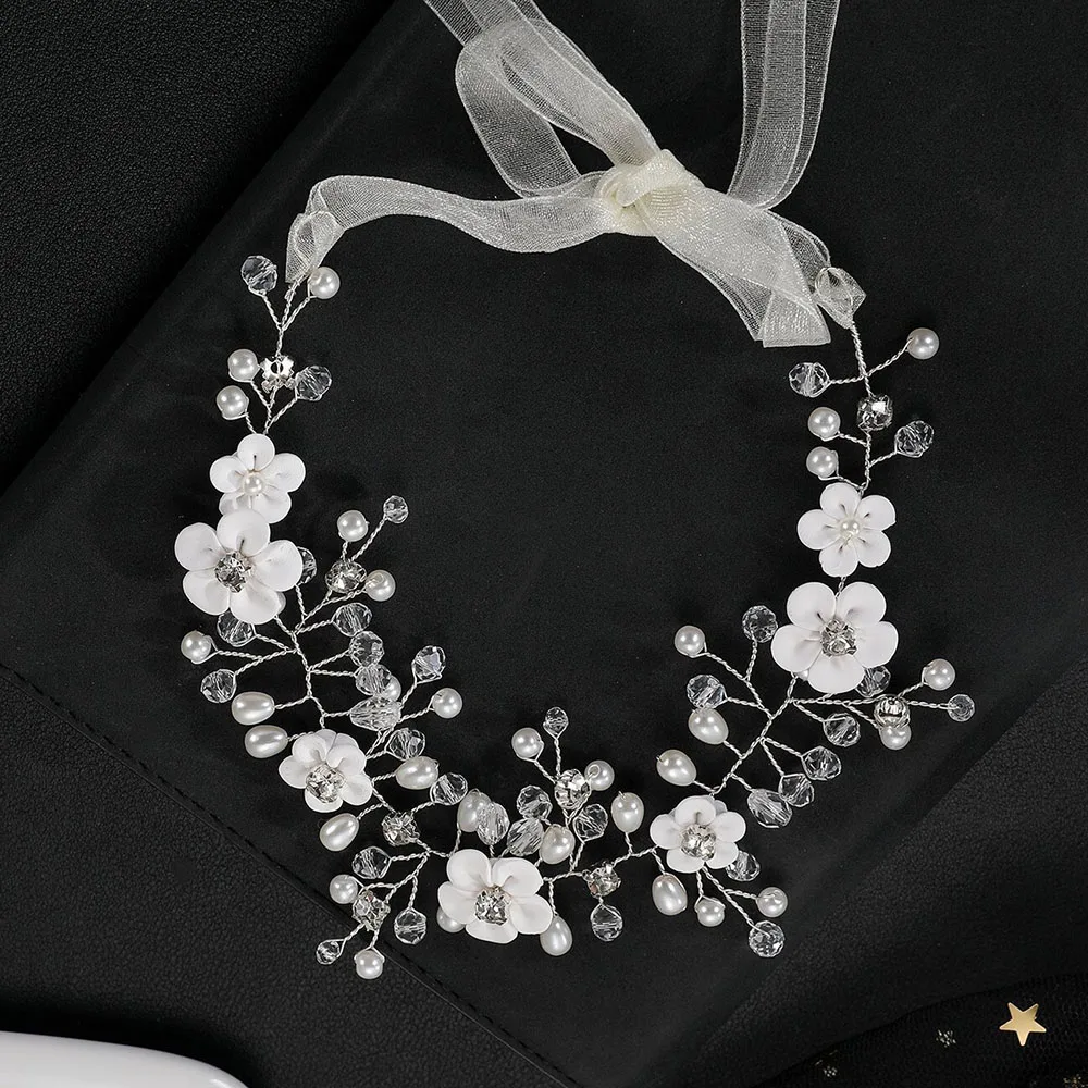 SLBRIDAL 핸드메이드 유선형 라인스톤 크리스탈 진주 세라믹 꽃 브라이덜 헤어밴드 헤어콤 웨딩 헤드드레스 여성 소녀용 주얼리