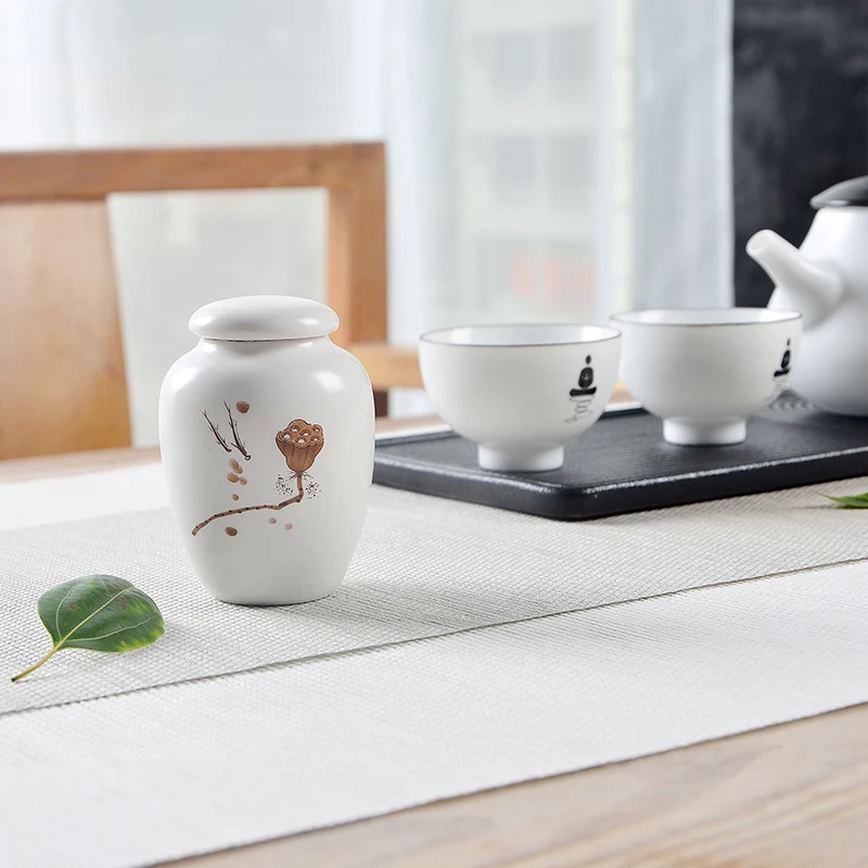 Tea tin box tea canister ceramic storage jar airtight container fragrance powder jar Mini Portable Tea Can Ceramic Small Fragrant Powder Sealed Storage Can Pu'er Black Tea Green Storage