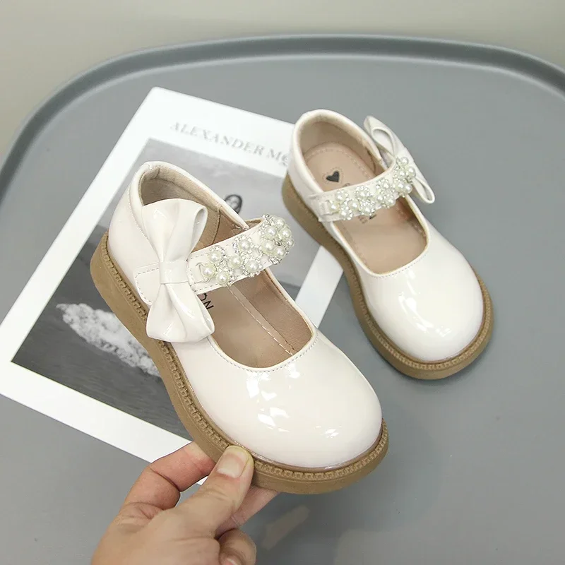 Girls Leather Shoes Children Fashion Bow with Pearls Chic Princess Glossy Versatile Shallow Loafers for Party Wedding