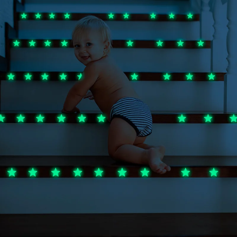 1Set Luminous Wall Stickers Glowing Paster Fluorescent Wall Decals for Kids Rooms Dots Stars Ceiling Glow In The Dark Home Decor