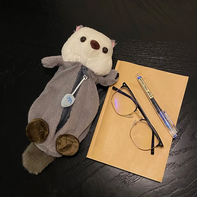창의적인 봉제 인형 펜 가방, Ins 바다 수달 필통, 휴대용 학용품 보관 파우치, 귀여운 메이크업 지퍼 가방