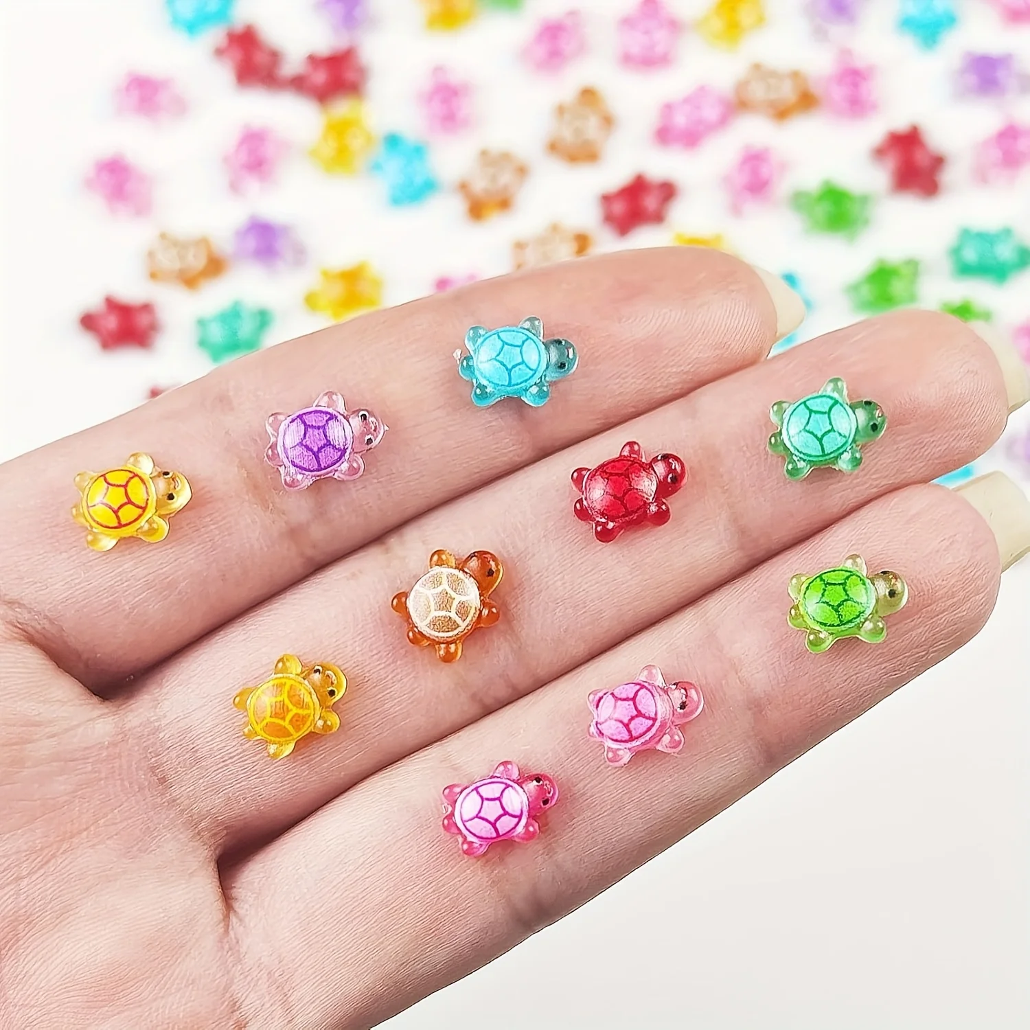 50/100 Pcs Cute Mini Luminous Turtle Ornaments Glowing in The Dark Miniatures Turtle Micro Landscape Kids Toys Home Decor Gift 1