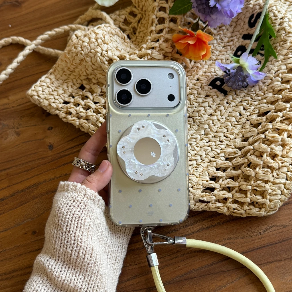 غطاء هاتف لاسلكي مغناطيسي بتصميم منقط غير لامع مع...