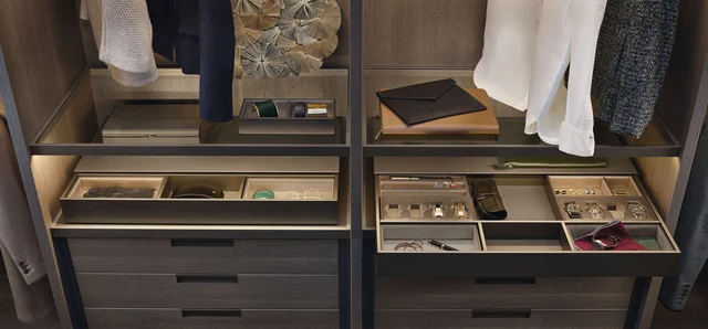 Balom ออกแบบหรูหราแบบกําหนดเองอลูมิเนียมไม้เนื้อแข็งแก้วเดินห้องนอนตู้เสื้อผ้าตู้เสื้อผ้าสําหรับวิลล่า 5