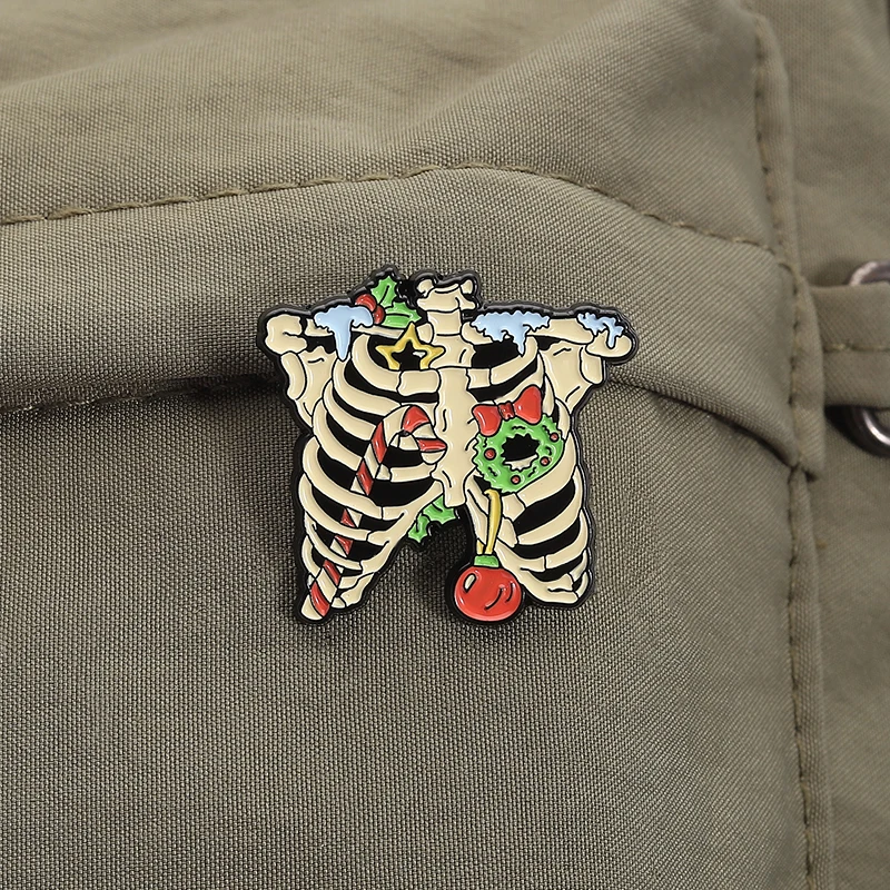 Skelett Schädel Emaille Pins Benutzerdefinierte Weihnachtsdekoration Broschen Revers Abzeichen Kleidung Punk Schmuck Geschenk für Freunde – Detail 7