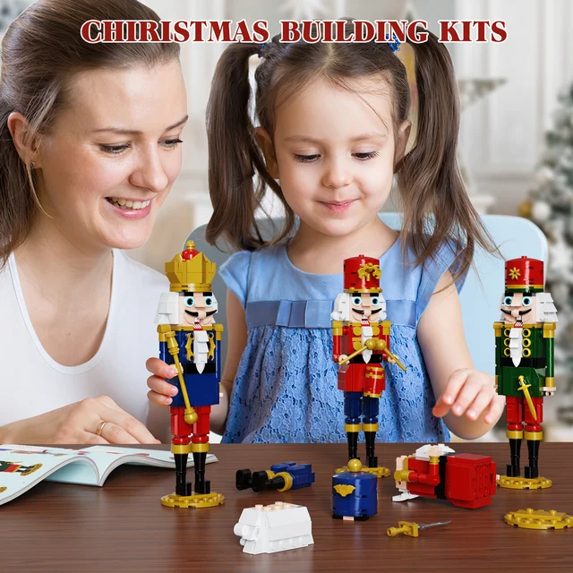 Christmas Nutcracker Building Blocks Set Xmas Nutcracker King and Soldier Sets Toys Gifts for Kids (943 PCS)