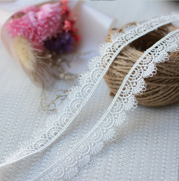 Width 1.5cm Embroidered Lace Fabric Lace Applique Trim DIY Apparel Sewing Garment Home Textile Decor Lace Fabric Lace Sewing Supplies Lace Sewing Accessories Lace Decoration Lace Accessories Lace Garment Accessories 4 Yards