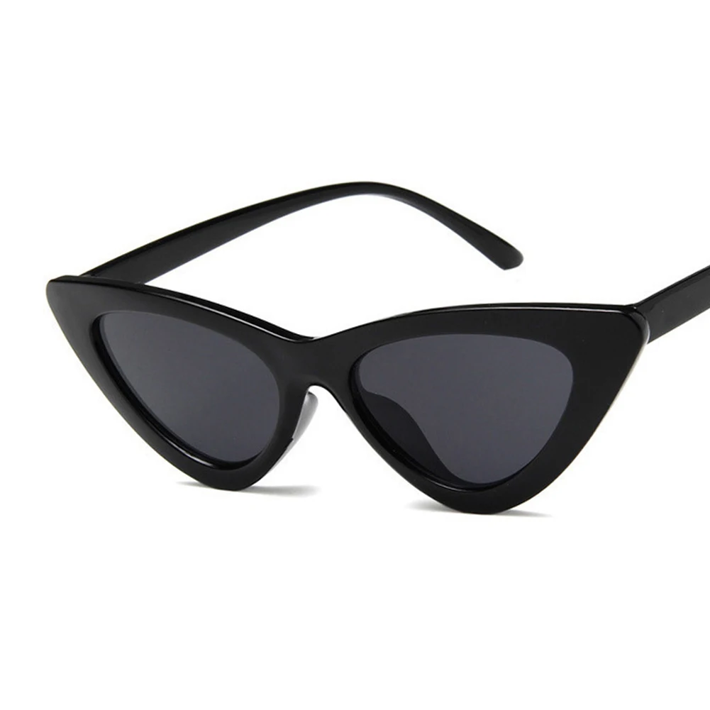 

Women's Retro Cat Eye Sunglasses Classic Vintage Fashion Shades Clear Eyewear