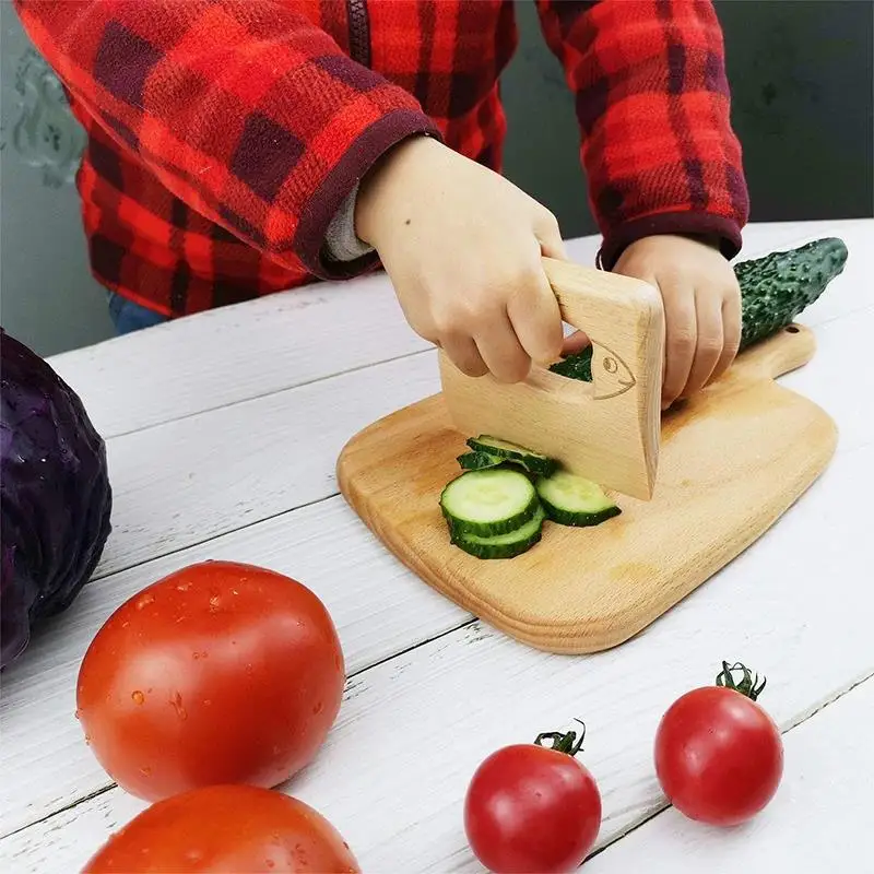 Safe Kitchen Cutting Toy Kids Wooden Cooking CutterFish-Shaped Children's Kitchen Tools Cute Vegetables Fruits Knife Safety for Educational Kitchen Pretend Toys