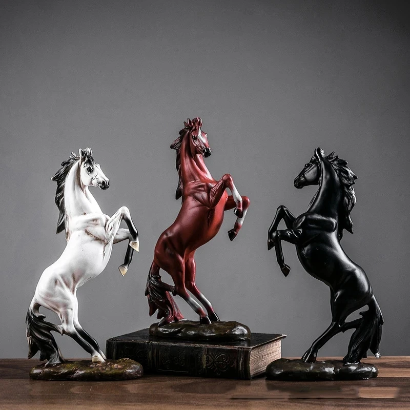 

European Style Horse Sculpture Resin Animal Statue Decoration Souvenir Gift Living Room Office Study Desktop Decoration