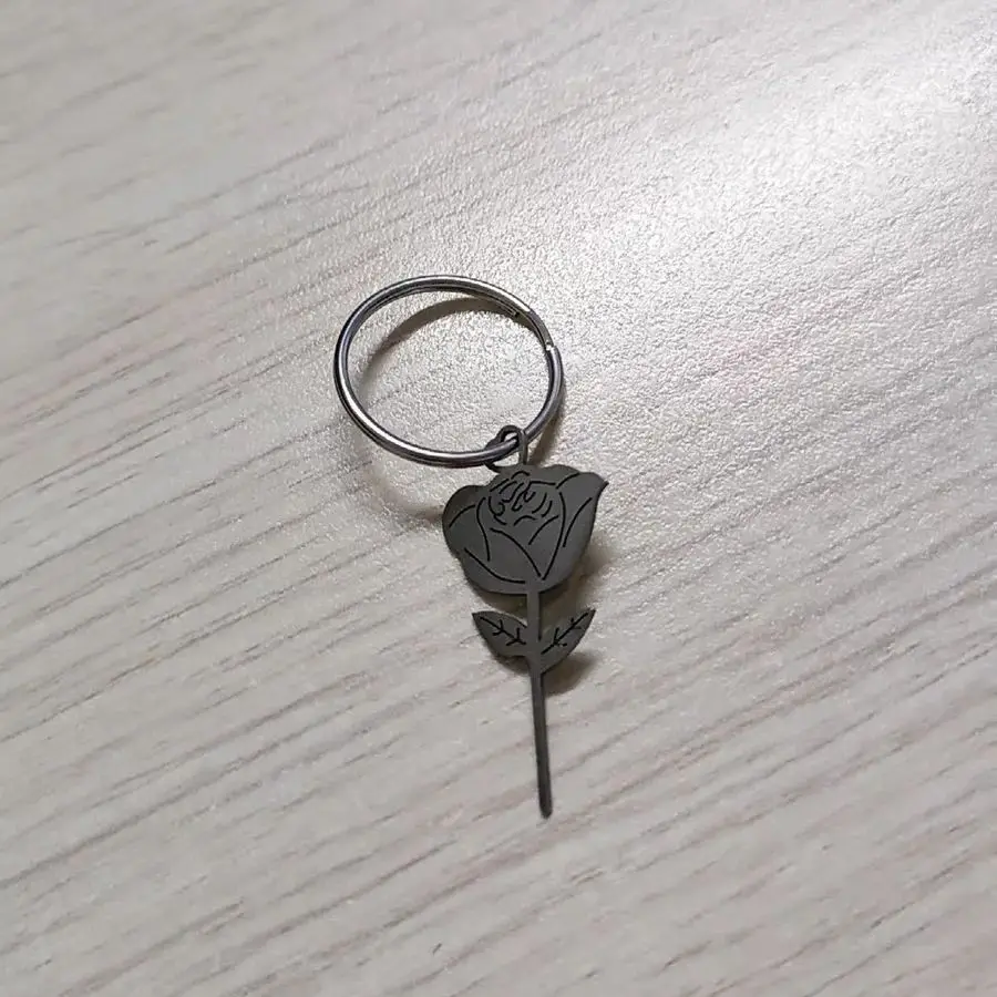 【Must-Have Accessories】 Rose shaped stainless steel mobile phone retrieval needle accessory