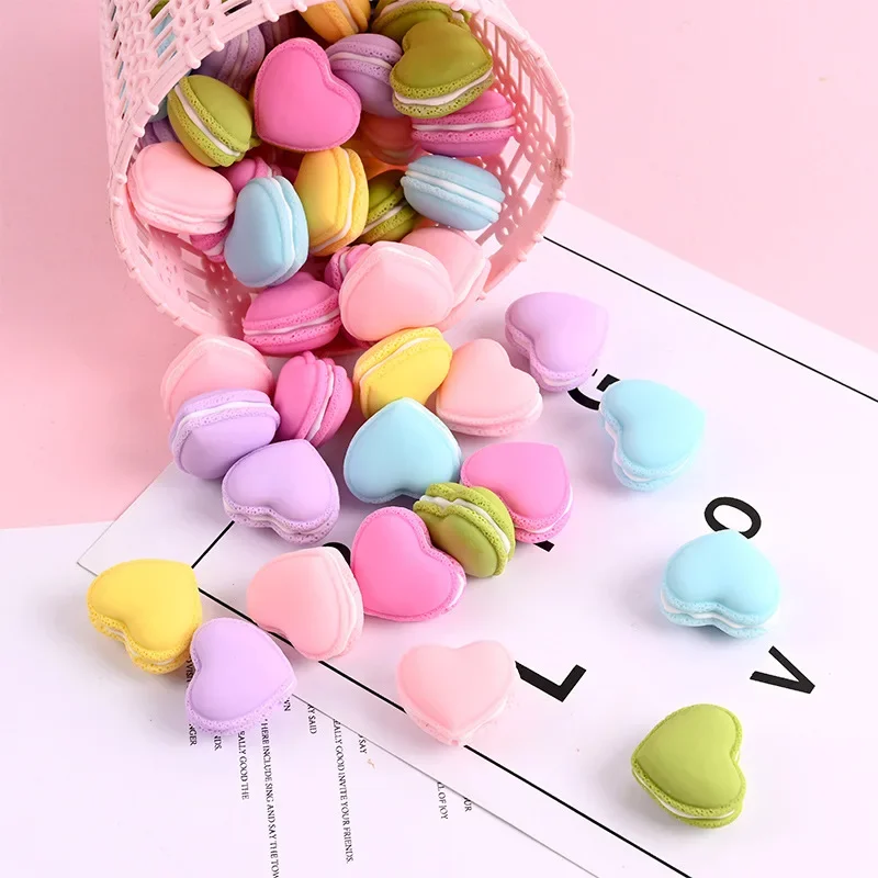 Miniature Figurines 10pcs 3D Simulation Candy Heart Macaron Miniature Figurines Resin Cabochon Fake Food DIY Jewelry Making Accessories