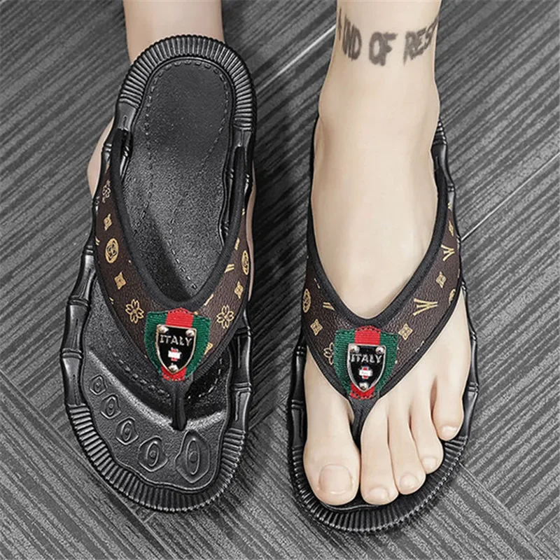 Men's Summer Slippers Flip Flops Beach Sandals Non-slip Casual Flat Indoor Outdoor Shoes