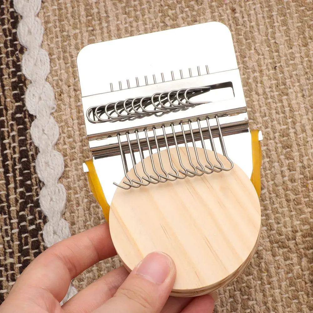 Small Loom Speedweve Type Weave Tool Fun Mending Loom Darning Machine Loom Makes Beautiful Stitching Metal DIY Textile Tools