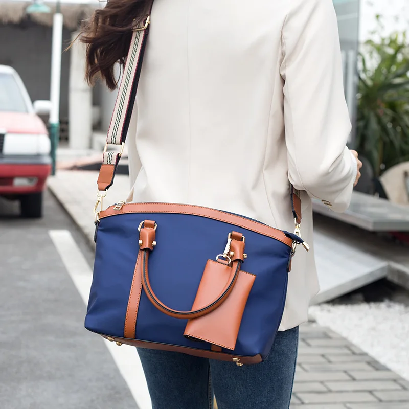 

Women's Bag Travel Simple Fashion Zipper Handbags Nylon Waterproof Large Capacity Tote Shoulderbags For Women