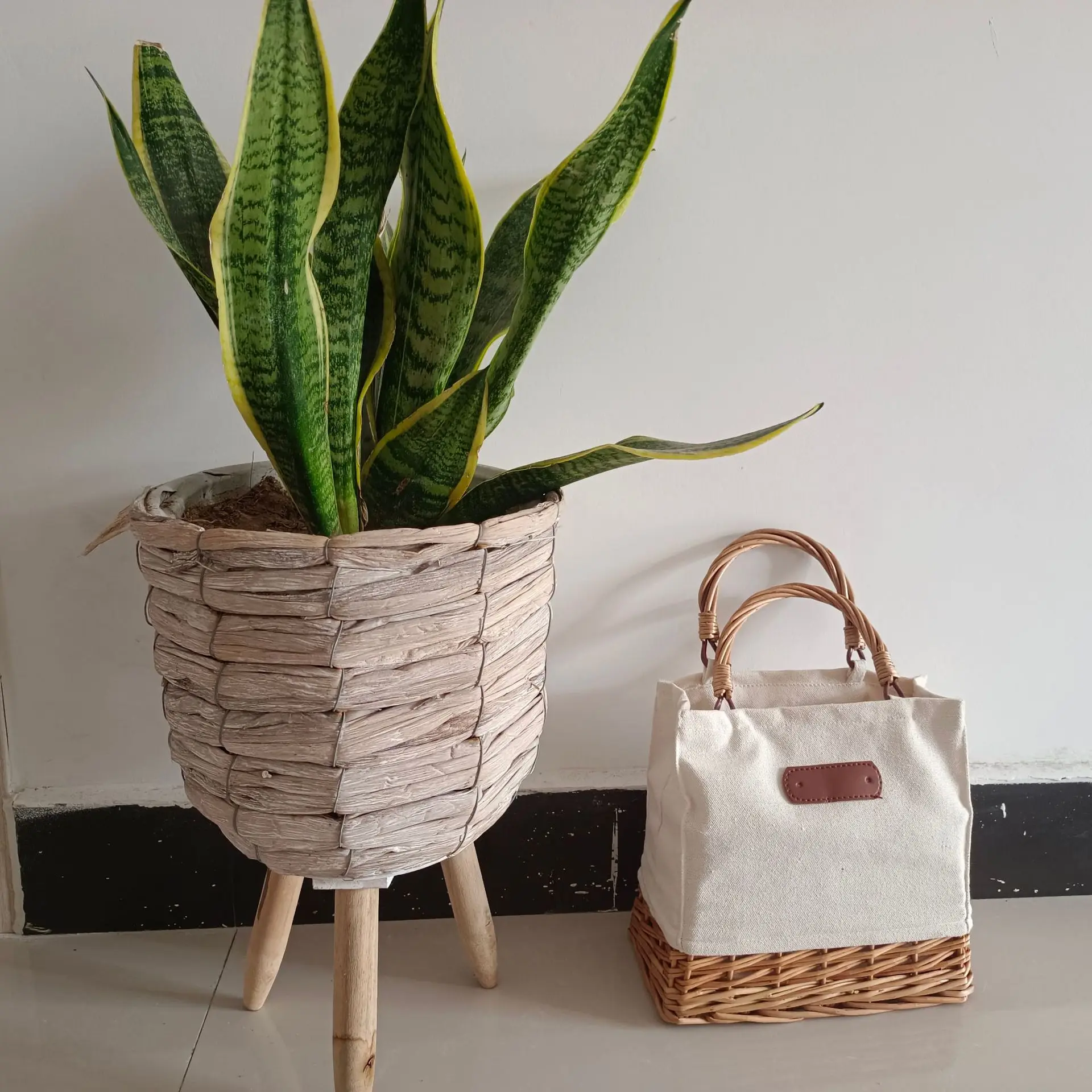 Handmade straw bag canvas splicing shoulder bag Woven Crossbody rattan bag portable holiday handbag bucket bag female summer