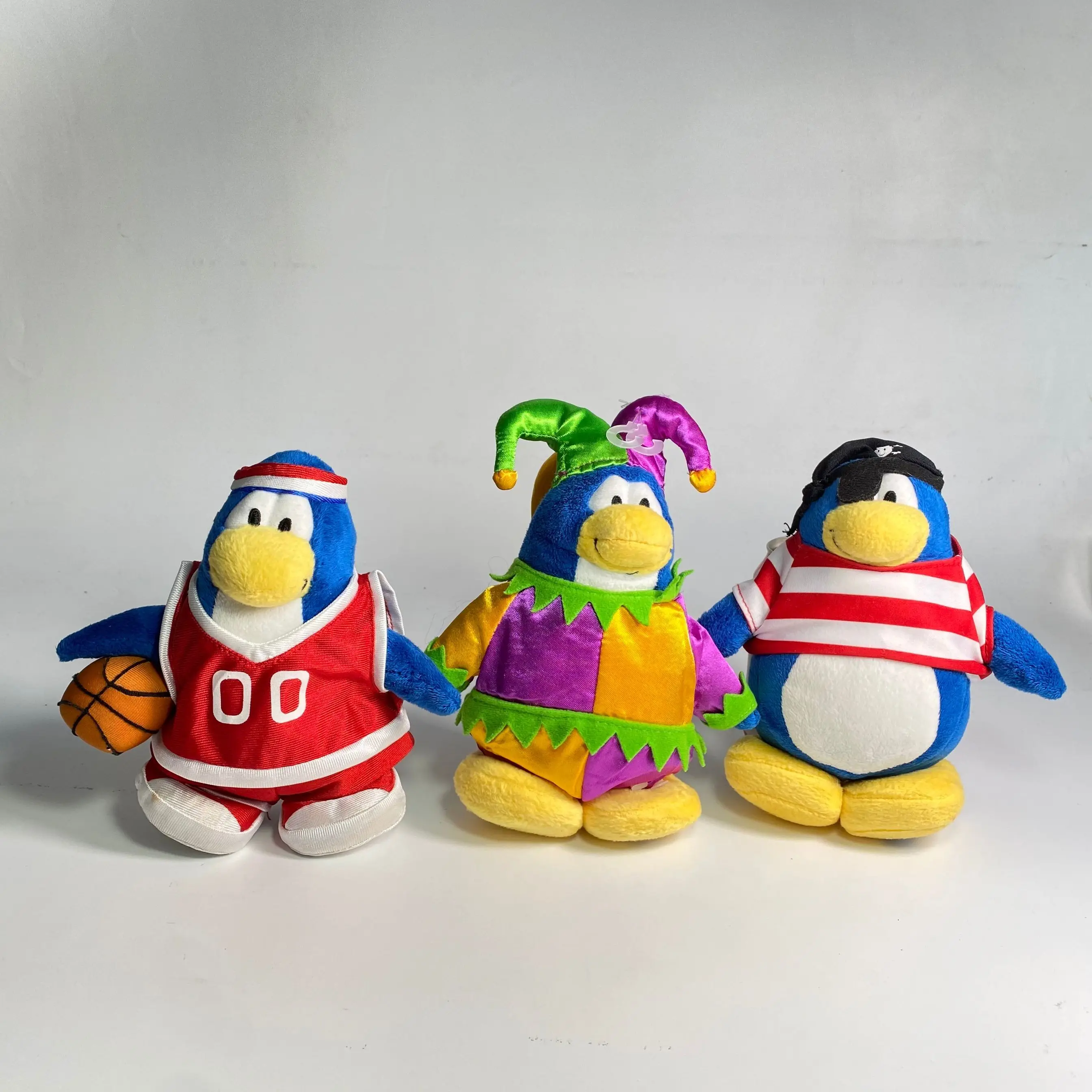Actualizar 48+ imagen muñecos de club penguin