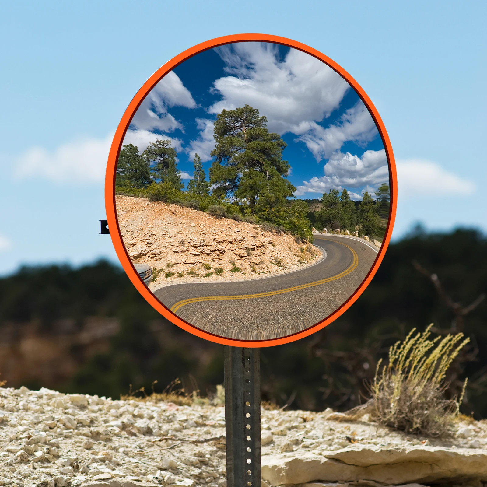 60cm Convex Traffic Mirror Wide Angle, Security Mirror Curved Road Mirror with Bracket, for Blind Spot Supermarket Road Parking - 5
