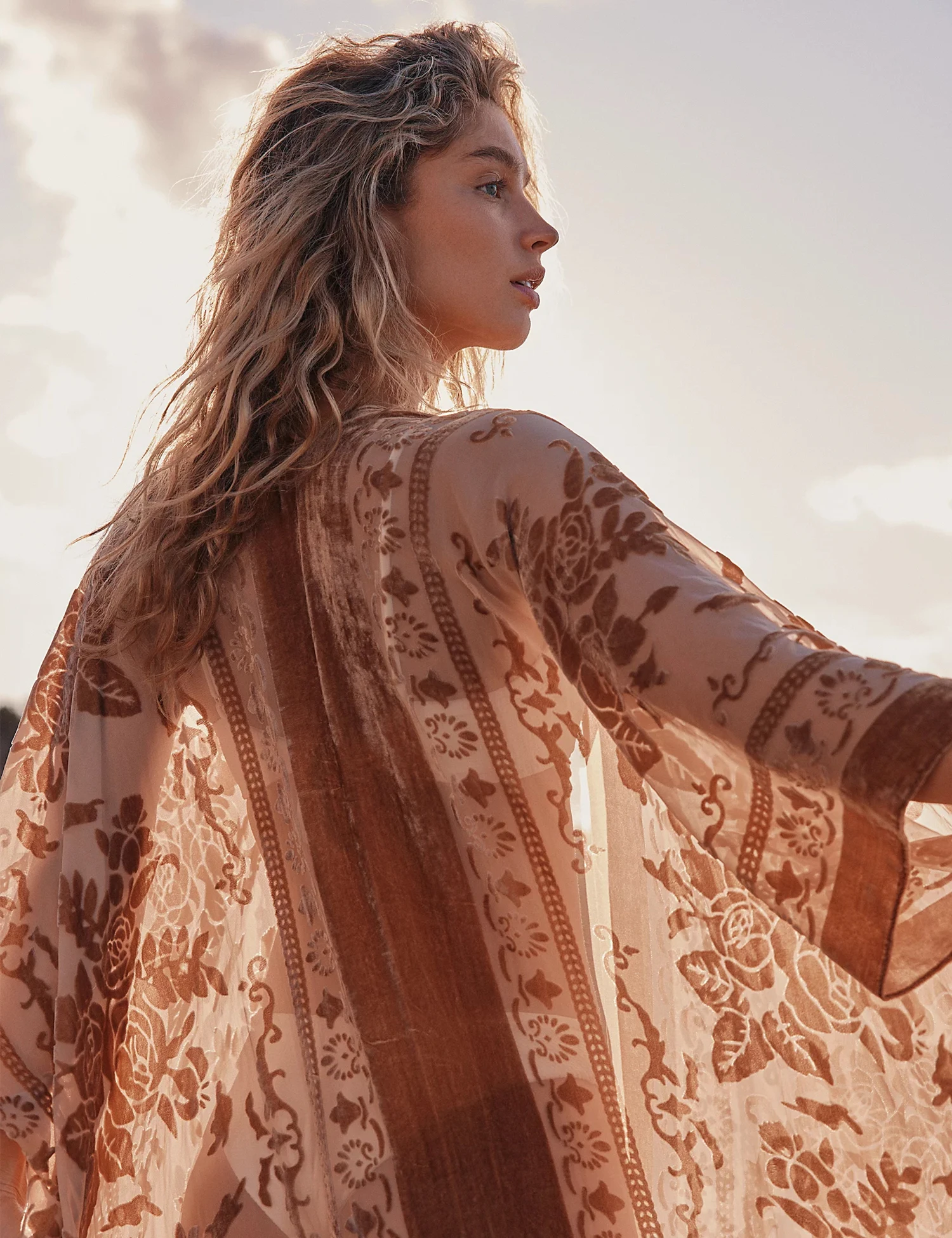 WeHello Fashion bohemian Women's Burnt Plush Kimono Long Cardigan With Tassel Beach Cover-up Holiday Cardigan Shawl 2
