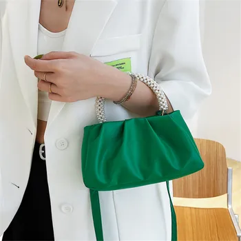 حقيبة نسائية ذات ثنيات مربعة بلون سادة، حقيبة سحابة عصرية، حقيبة يد أنيقة ذات سطح ناعم، حقيبة ساعي كتف واحدة أنيقة 5