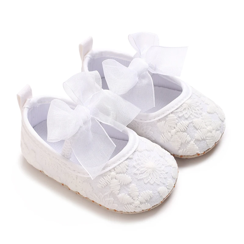 Cute lace 0-18M baby girl princess shoes moccasins moccas shoes butterfly flower decoration soft sole anti slip for children