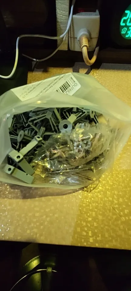 100pcs Drywall Anchor Kit Hollow Wall Anchors Plasterboard Plugs Screws Butterfly Expansion Tube Pipe 50 Set photo review