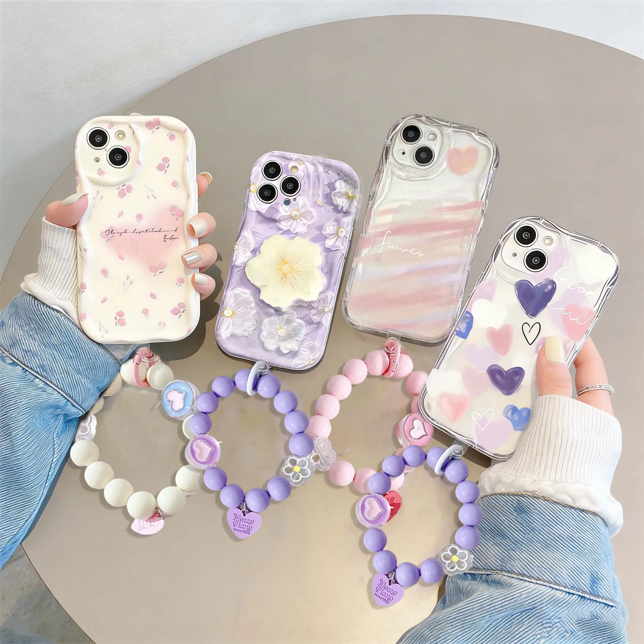 Floral Love Pendant Silicone Phone Case – Soft Chain Cover Design