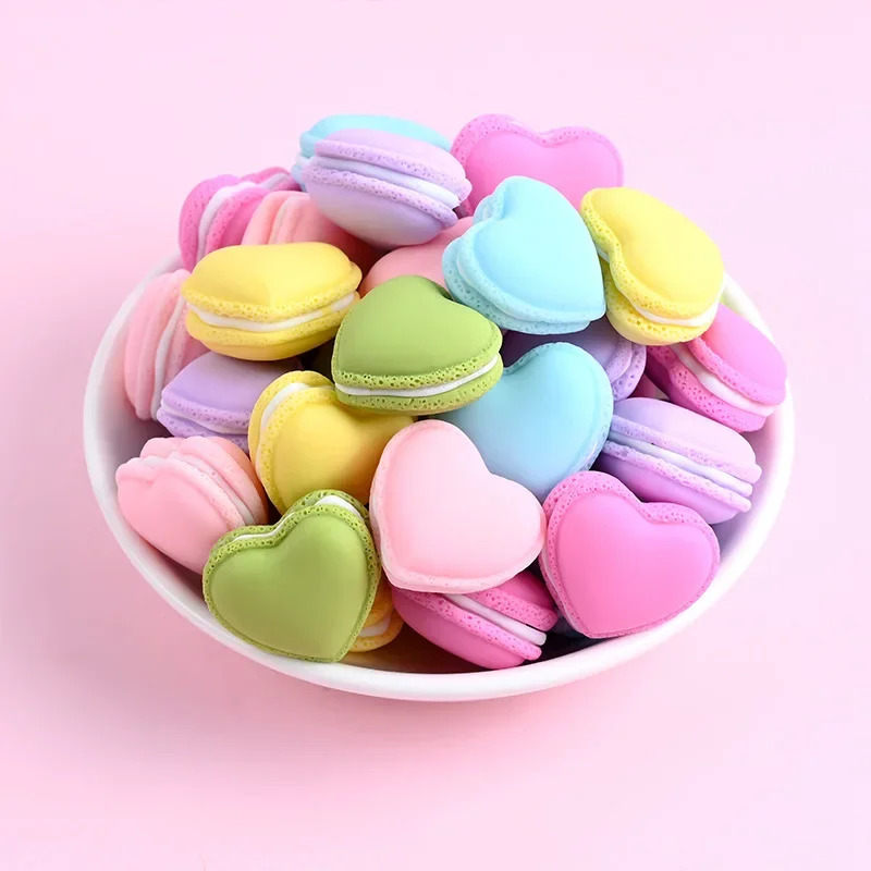 Miniature Figurines 10pcs 3D Simulation Candy Heart Macaron Miniature Figurines Resin Cabochon Fake Food DIY Jewelry Making Accessories