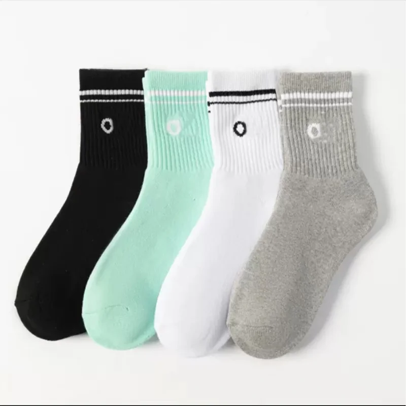 Unisex Alphabet Yoga Socks – Anti-Slip Cotton Sportswear 5