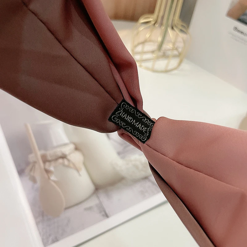 Рисунок 5 - Повязка на голову женская двухцветная