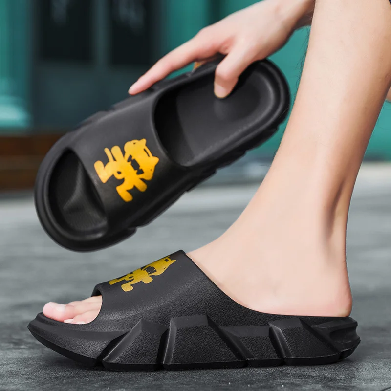 Tofflor för kvinnor och män Halkfria tofflor för inomhus utomhus Slip Bekväma mjuka skumsliders med tjock sula_voghion.com