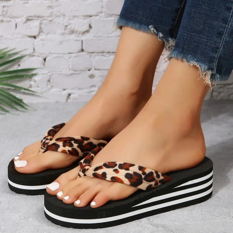 

Шлепанцы женские с круглым носком, тканевые сандалии с леопардовым принтом, толстая подошва, повседневные удобные тапочки для увеличения комфорта, лето