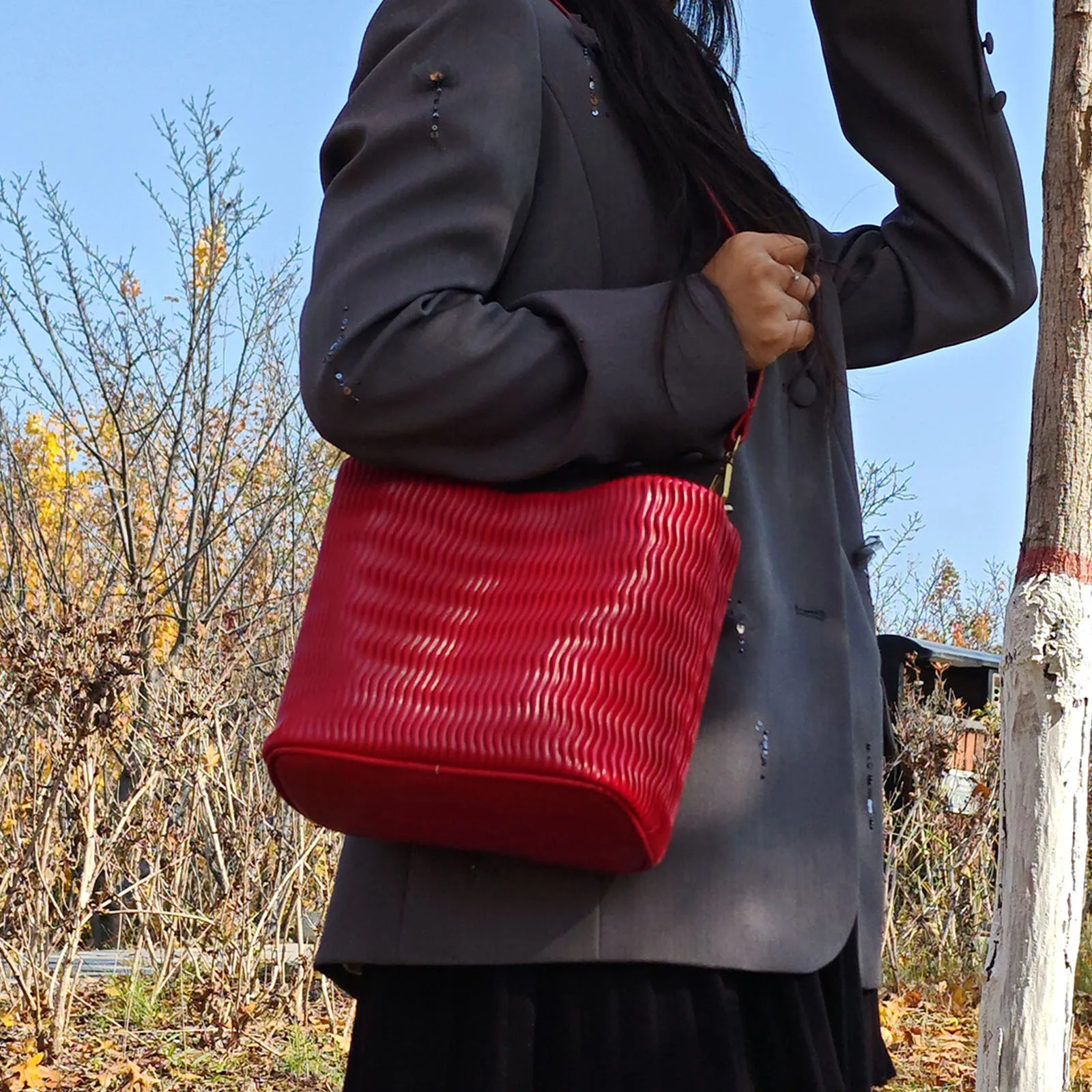 PU Leather Retro Handbag Solid Color Pleated Small Tote Bag Trendy Top-Handle Purse for Women Travel Shopping