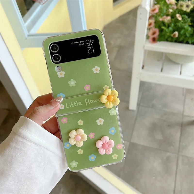 Charming 3D Flower Green Phone Case with Beaded Lanyard - Foldable Protective Cover