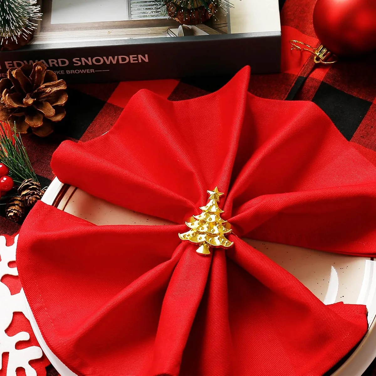 Gold Christmas Tree Napkin Ring Set 2
