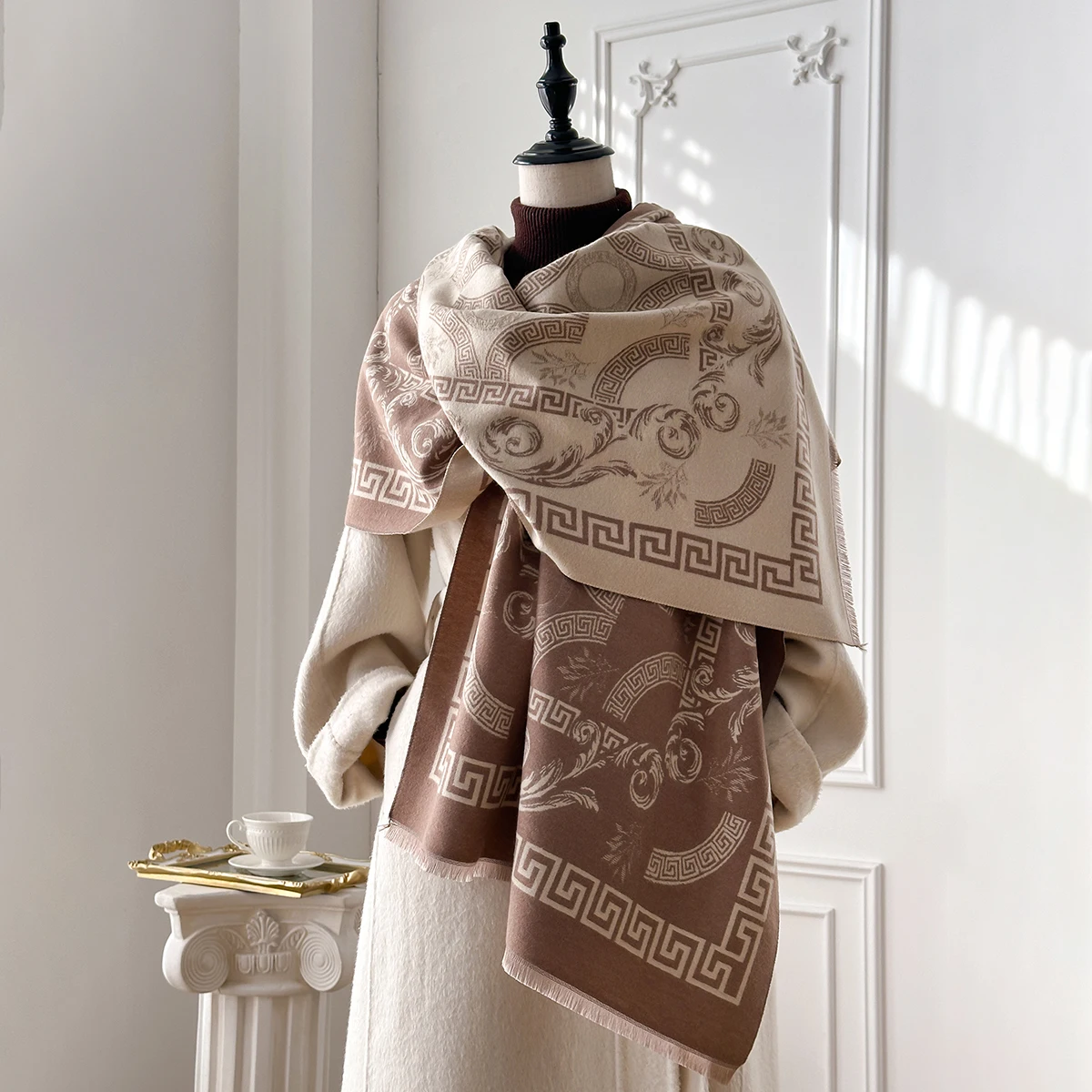 2025 Luxury Winter Cashmere Scarf Women New Design Warm Pashmina Blanket Poncho Scarves Female Print Shawl Thick Foulard Bufanda