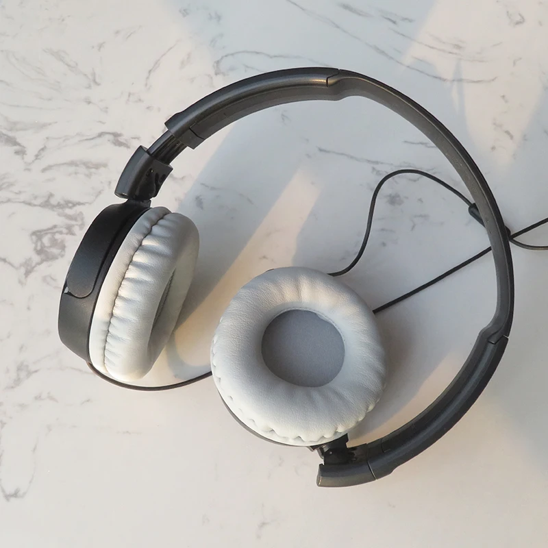 thumbnail image 2 of 1 Pair Of Earpads Replacement Ear Pads Pillow For Philips SHB4000 SHB 4000 Headset Pad Cushion 2 of 9