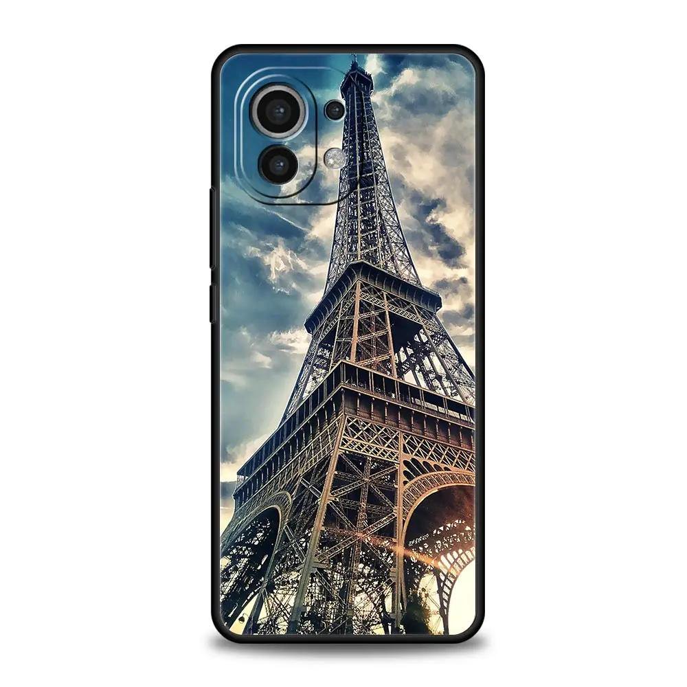 Elegant Red Umbrella Eiffel Tower Soft Phone Case