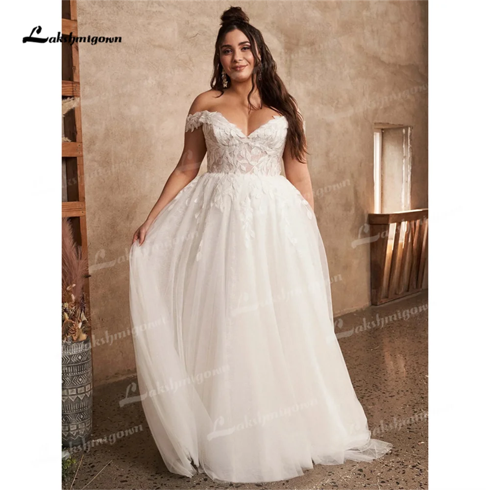 Sleeveless Maxi Polyester Plus Size Wedding Dress blv350105