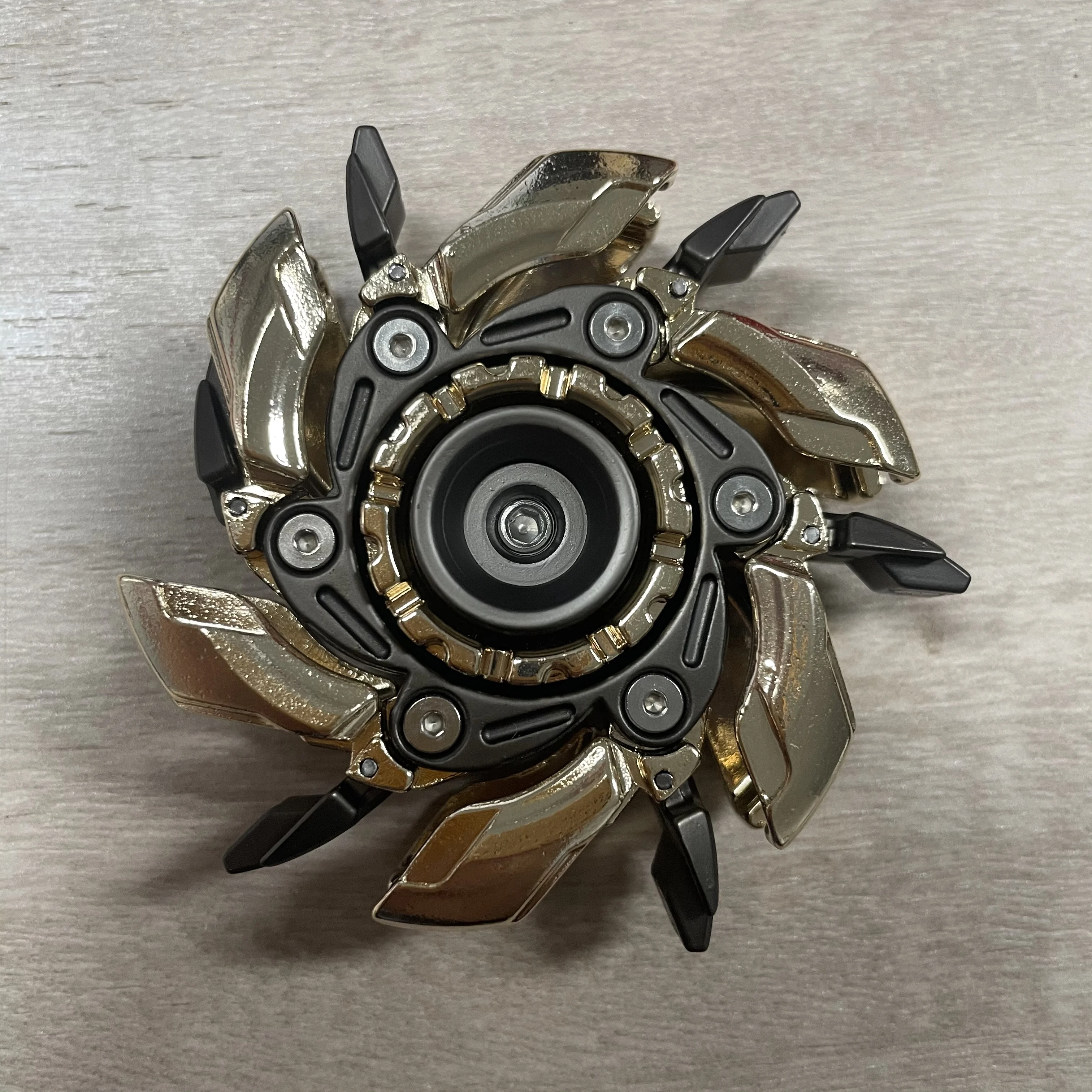 メダル Grumpy 03 Fidget Spinner EDC Fidget Pillbug EDC Beetle Finger